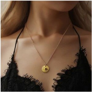 Hollow Heart ♥️ Cutout Necklace (Gold)